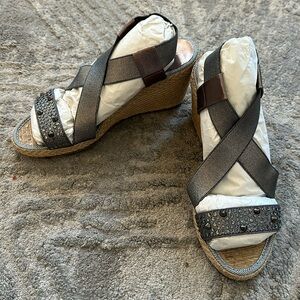 NEW Andre Assous Silver Metallic Wedge Espadrilles w/ Embellishments